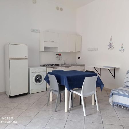 Corte Nel Borgo Apartment มิแนร์วิโนดิเลชเช ภายนอก รูปภาพ