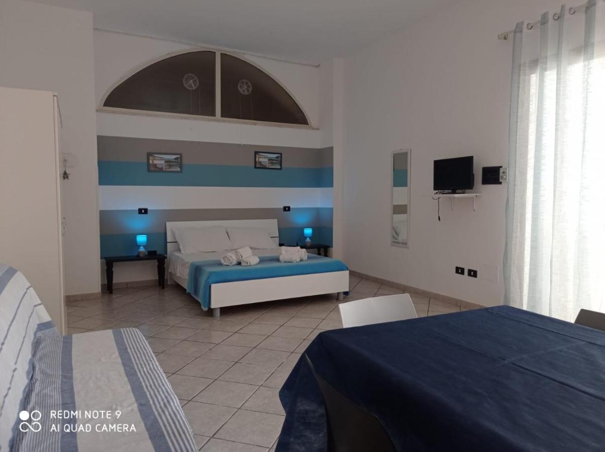 Corte Nel Borgo Apartment มิแนร์วิโนดิเลชเช ภายนอก รูปภาพ