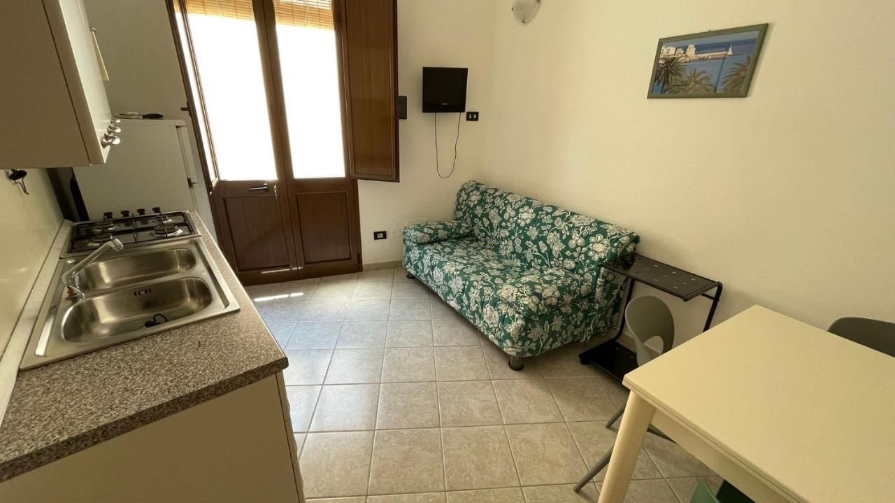 Corte Nel Borgo Apartment มิแนร์วิโนดิเลชเช ภายนอก รูปภาพ
