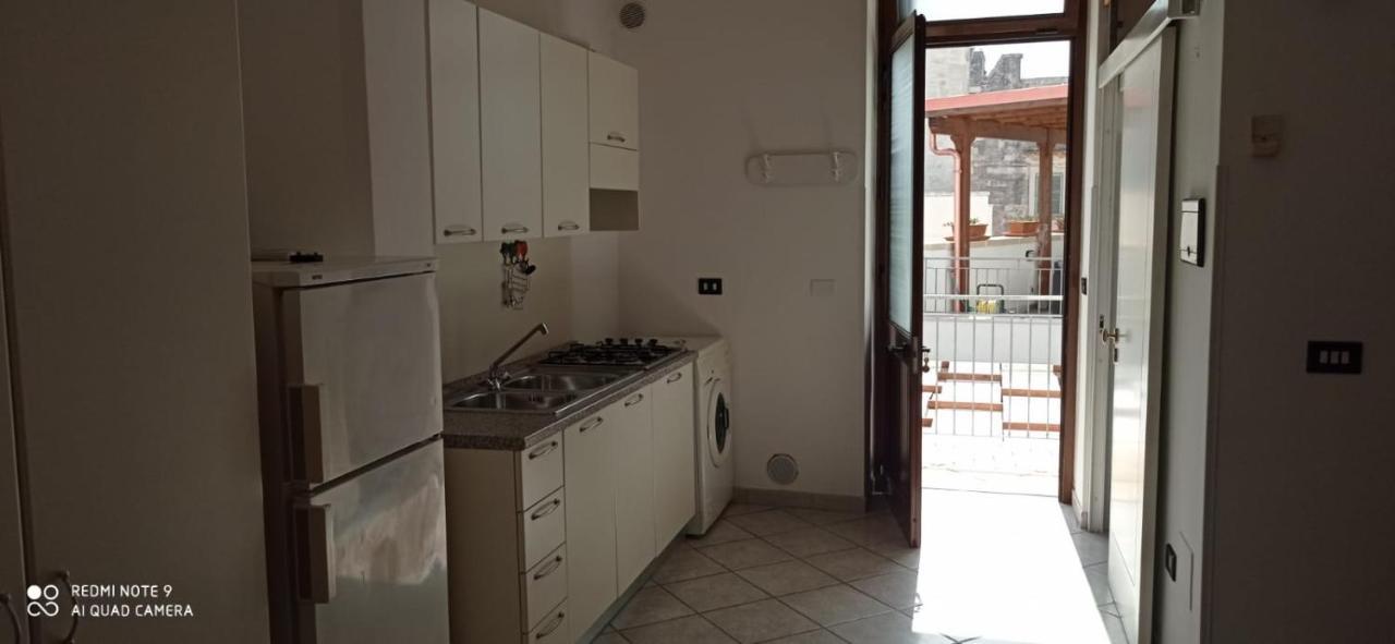 Corte Nel Borgo Apartment มิแนร์วิโนดิเลชเช ภายนอก รูปภาพ